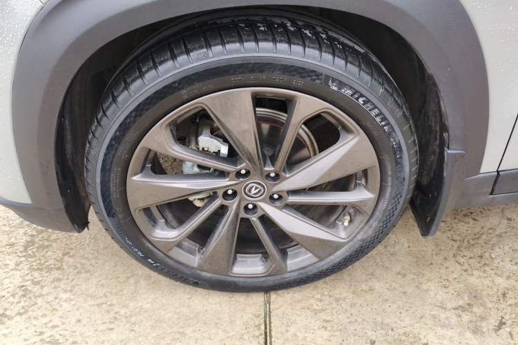 Used Changan UNI-T 2020 1.5T Prestige Version
