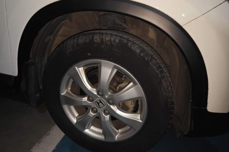 Used Honda CR-V 2012 2.0L two-wheel drive urban version
