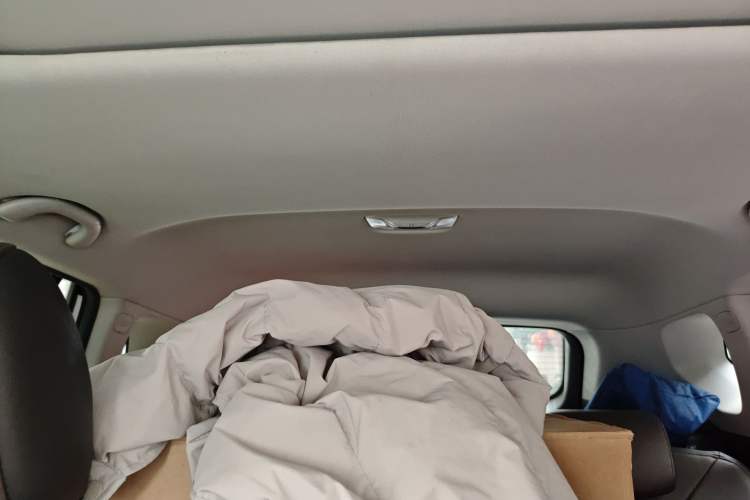 Used GAC Trumpchi GS4 2017 235T Automatic Two-Wheel Drive Luxury Smart Connectivity Version Headliner