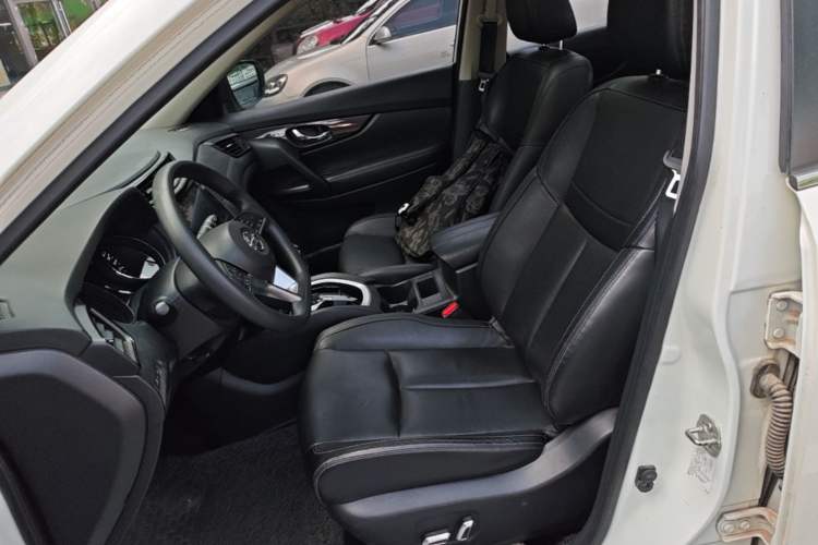 Used Nissan X-Trail 2017 2.0L CVT Comfort Edition 2WD