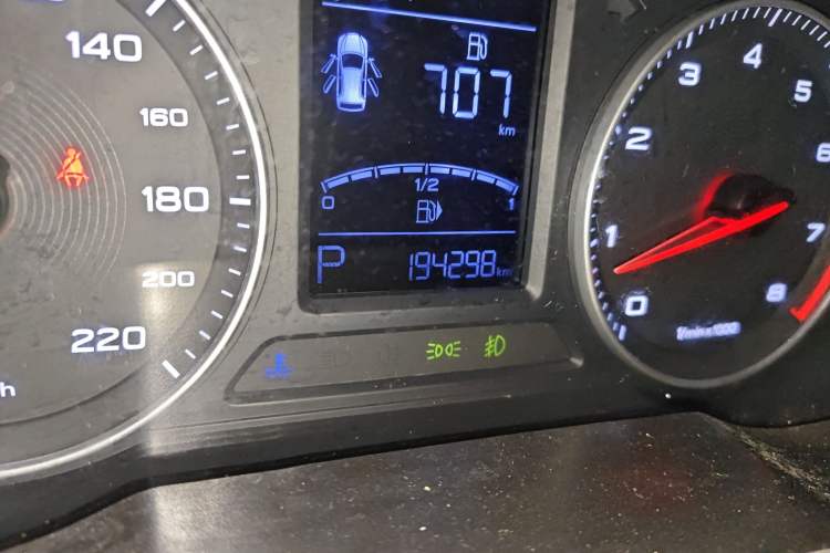 Used MG ZS 2018 1.5L Automatic Luxury Edition China V Standard