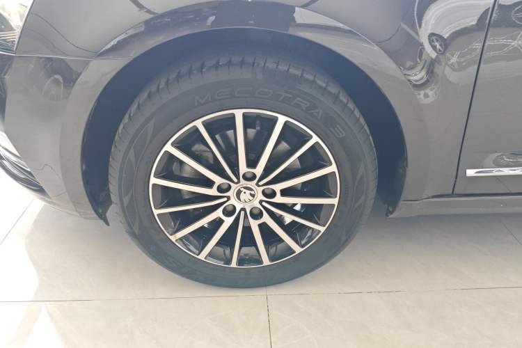 Used Skoda Octavia 2019 1.5L Automatic Smart Drive Luxury Edition China V Standard