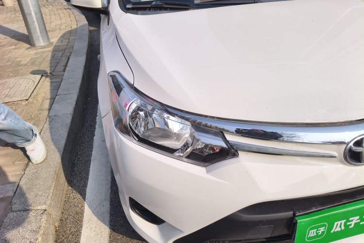 Used Toyota Vios 2016 1.5L Automatic ZhiZhen Xingyao Edition Right Front Headlight