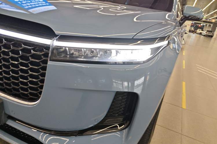 Used Li Auto ONE 2021 Extended-Range 6-Seater Version Left Front Headlight