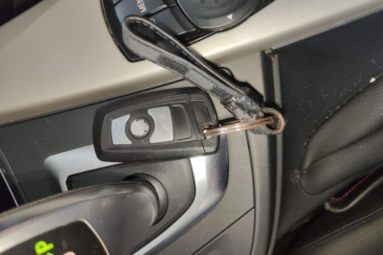 Used BMW 3 Series 2015 320Li Luxury Edition Fashion Model