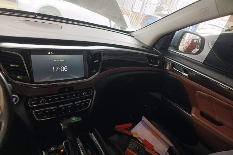 Used GAC Trumpchi GS8 2017 320T Two-Wheel Drive Luxury Edition (7 Seats)