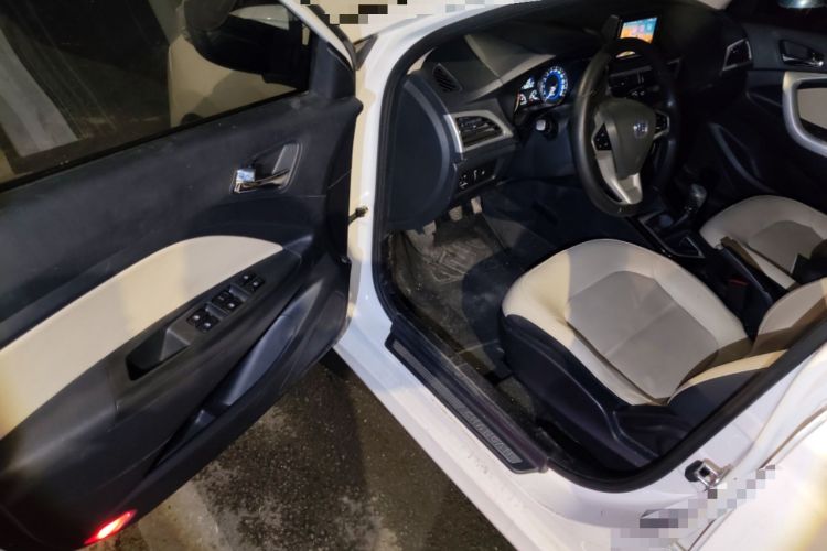 Used CHANGAN Alsvin V7 2016 1.6L Manual Enjoyment Model China V Standard