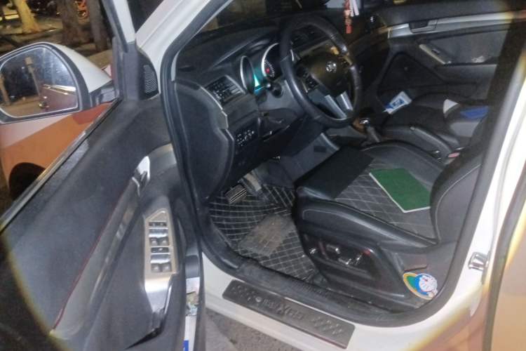 Used BAIC Senova X65 2015 2.0T Automatic Elite Model