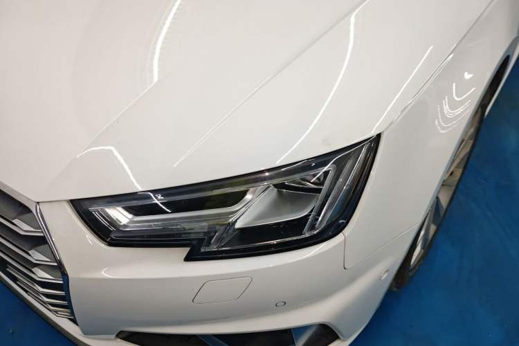 Used Audi A4L 2019 40 TFSI Fashion Edition China VI Emission Standard