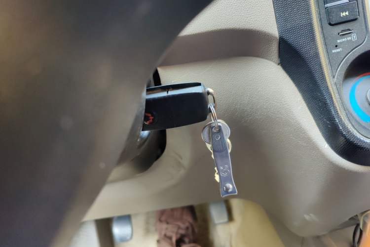 Used Wuling Hongguang 2013 1.5L Standard Version Vehicle Key