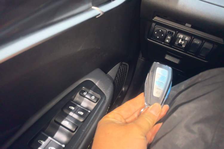 Used Geely Auto Binray 2021 1.4T CVT Asian Games Edition
