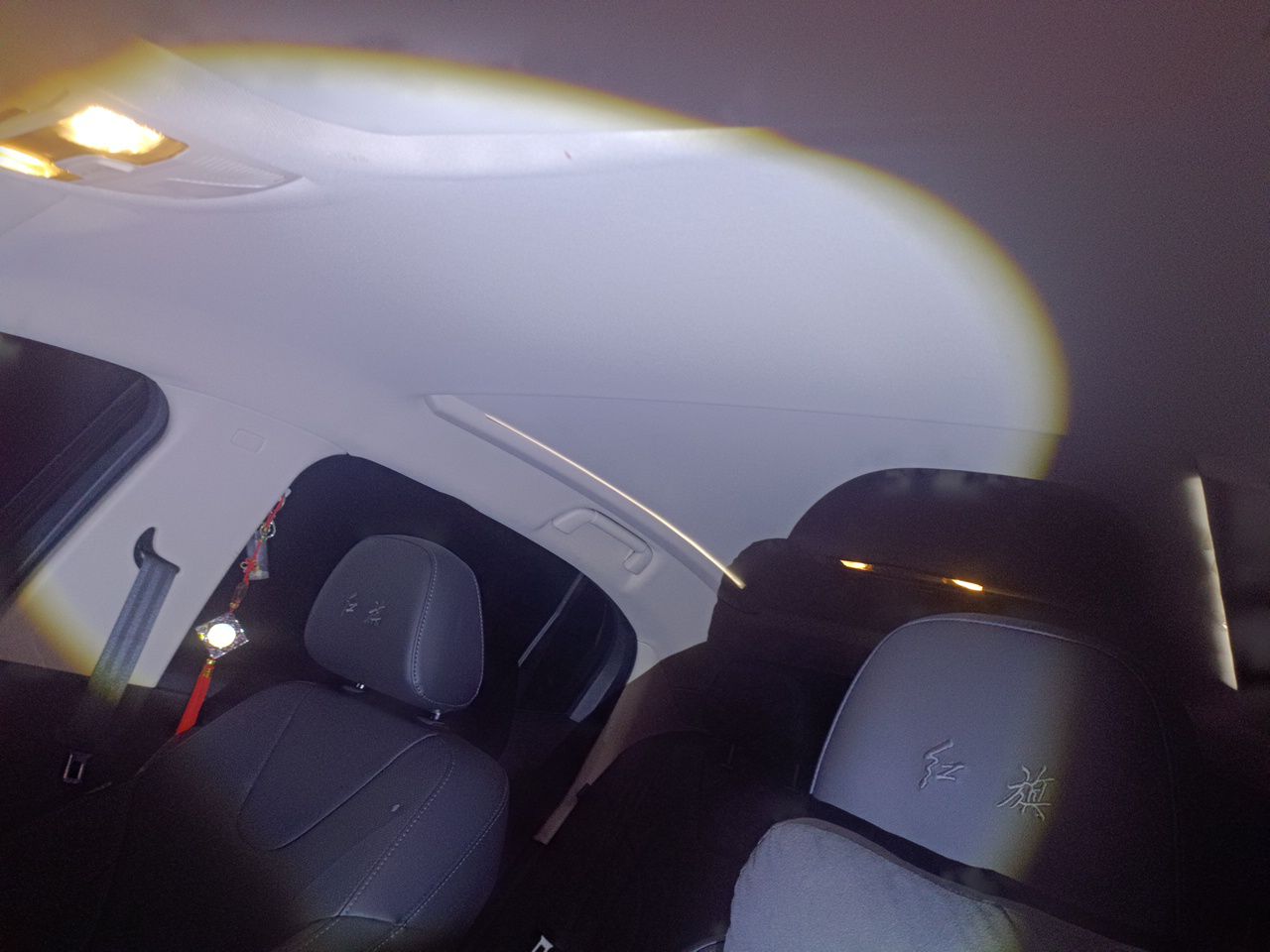 Hongqi E-QM5 2024 610 km PLUS — снимка 18