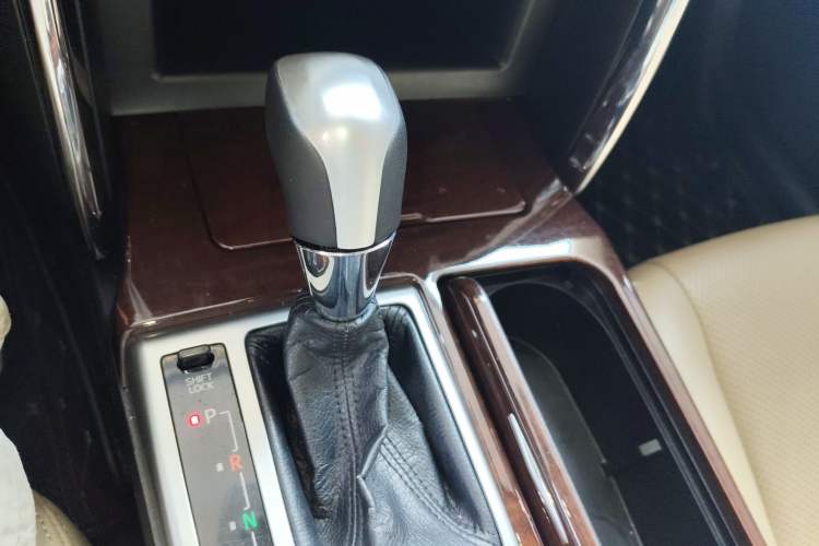 Used Toyota Reiz 2013 2.5S Elite Edition
