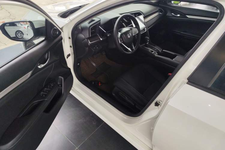 Used Honda Civic 2019 220TURBO CVT Dynamic Edition China VI