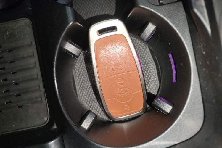 Used Mercedes-Benz E-Class 2020 E 300 L Sporty and Stylish Model Vehicle Key