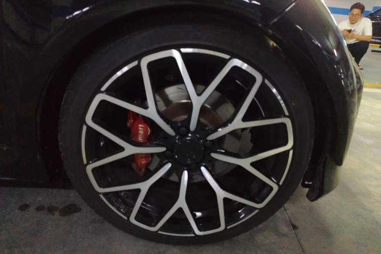 Used smart fortwo 2015 1.0L 52 kW hardtop Dynamic version
