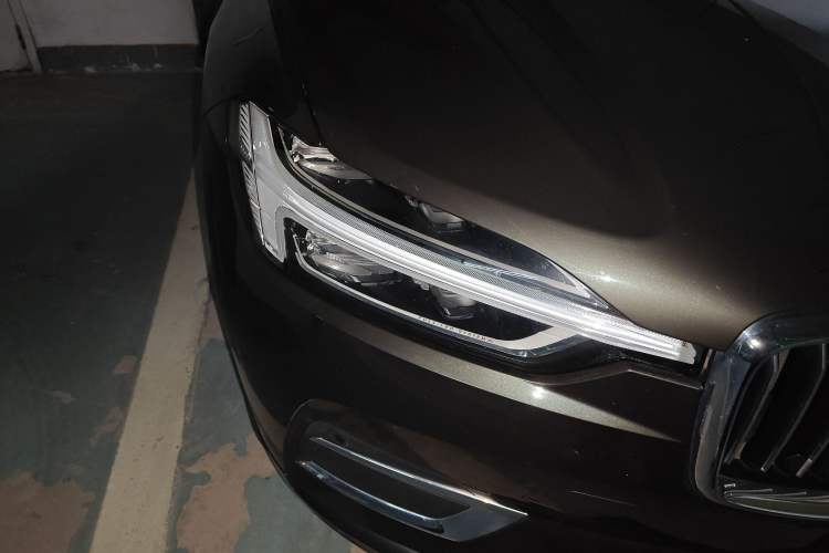 Used Volvo XC60 2020 T5 4x4 Smart Luxury Edition