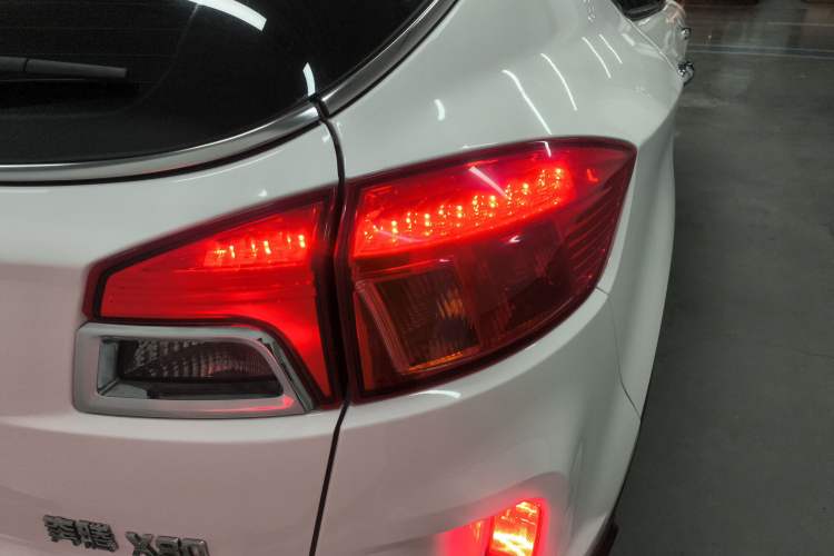 Used Bestune X80 2016 2.0L Automatic Luxury Model