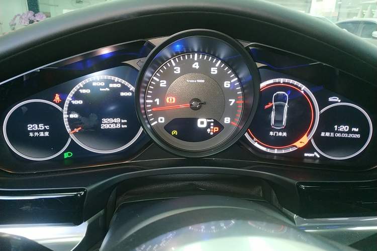 Used Porsche Panamera 2017 Panamera Executive Long Wheelbase 3.0T
