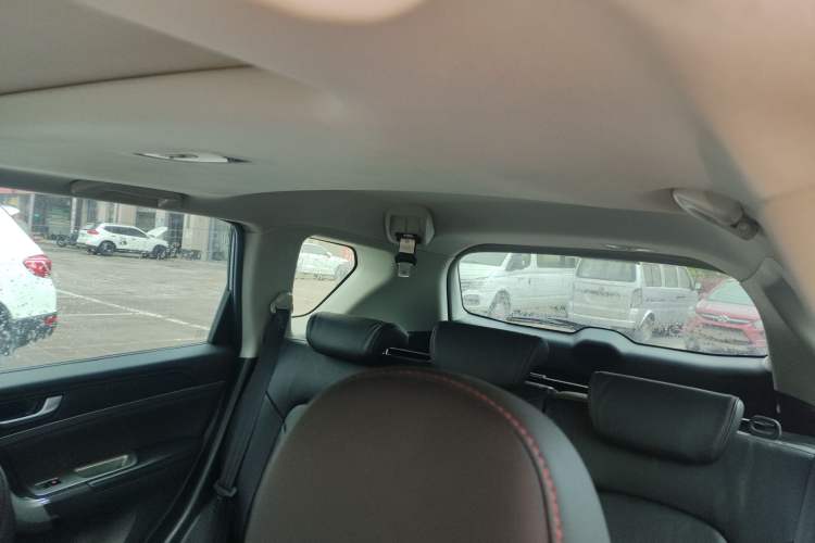 Used Haval H6 2015 Sport Edition 1.5T Automatic Two-Wheel Drive Luxury Model