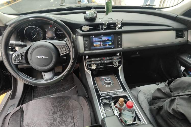 Used Jaguar XFL 2017 XFL 2.0T 240PS Luxury Edition