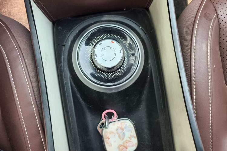 Used Wuling Bingo 2023 203km Comfort Edition Gear Lever