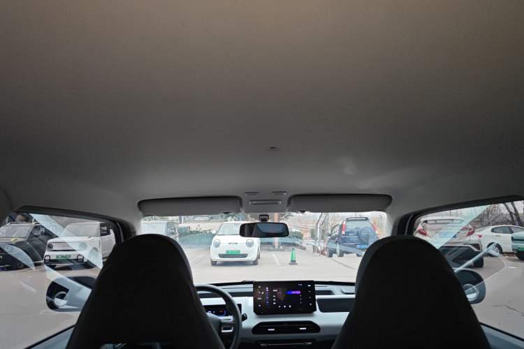 Used Geely Galaxy Panda 2024 Panda Mini 200km Endurance Bear
