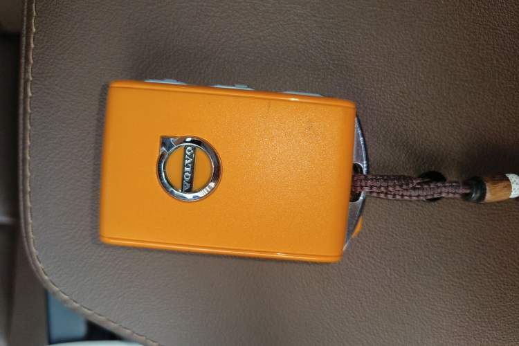 Used Volvo S60 2023 B4 Zhiyuan Luxury Edition