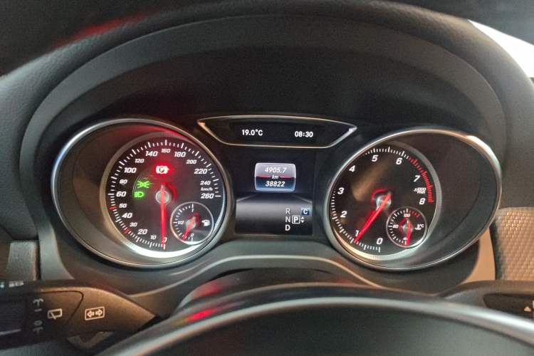 Used Mercedes-Benz GLA 2019 GLA 200 Fashion Model Instrument Cluster