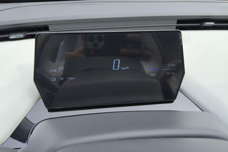 Used Chery Little Ant 2024 Revised Edition Youth Version 321 km Cool Love Edition 29.23 kWh