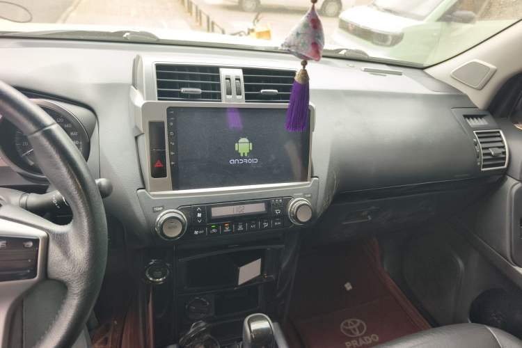 Used Toyota Prado 2016 2.7L Automatic Standard Edition Audio And AC Panel