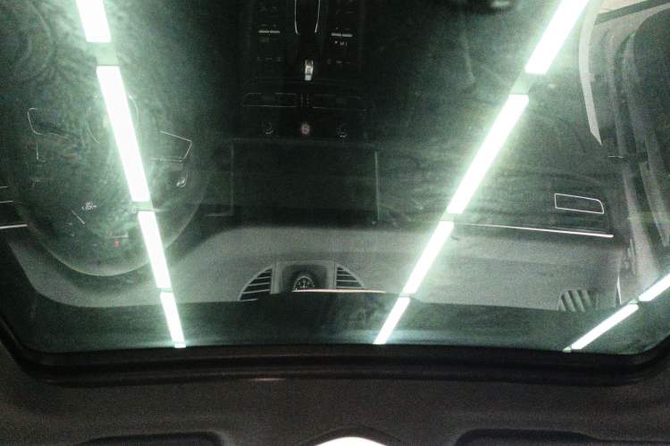 Used Porsche Macan 2024 Macan 2.0T