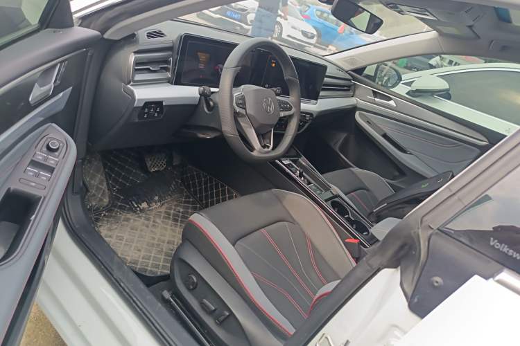 Used Volkswagen Lamando 2025 Lavida L 280TSI DSG Cool & Spicy Edition