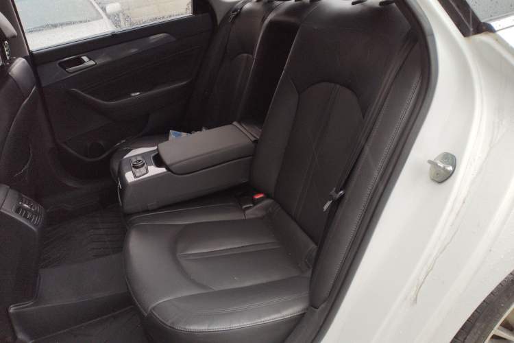 Used Hyundai Sonata 2015 2.4L LUX Ultimate Trim