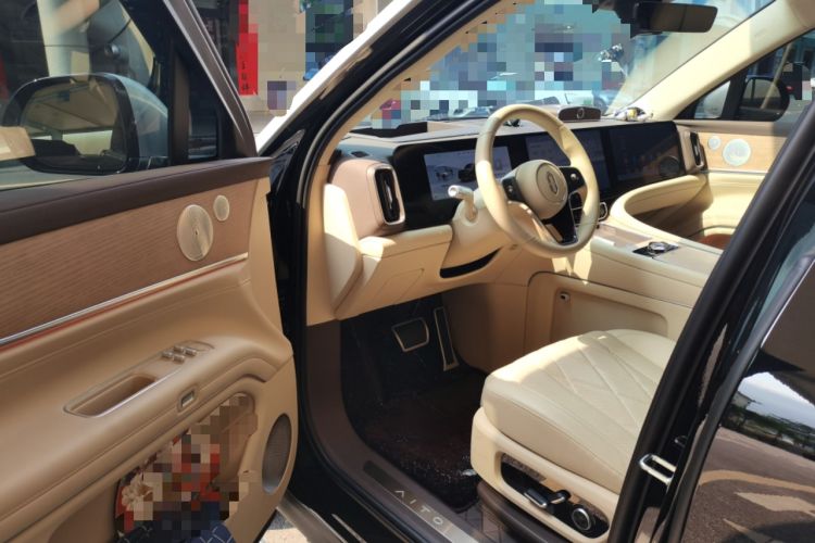 Used Hima AITO M9 2024 Range-Extended Ultra Version 42 kWh 6-Seater Model Driver Seat