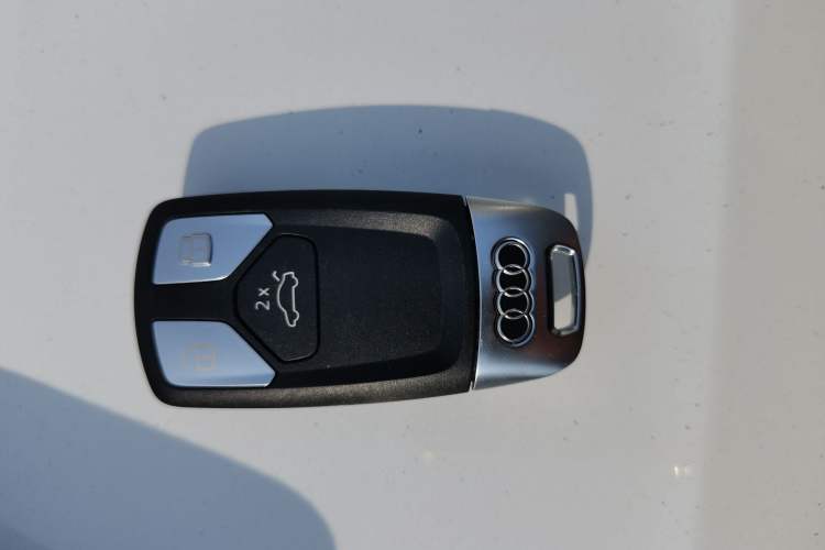 Used Audi A4L 2020 40 TFSI Fashion Dynamic Model
