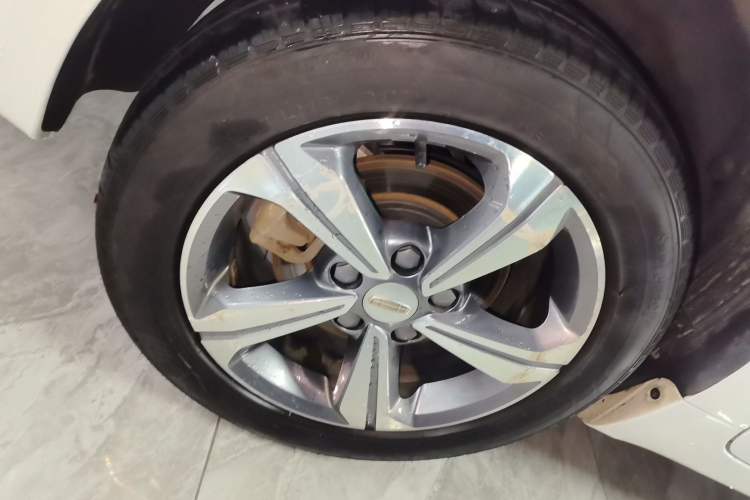 Used Geely Auto Emgrand L HiP 2024 Champion Edition 1.5TD-DHT Pro 100KM Superior Model Exterior 3