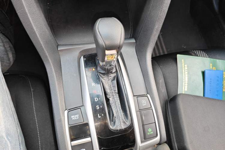 Used Honda Civic 2016 220TURBO CVT Luxury Edition
