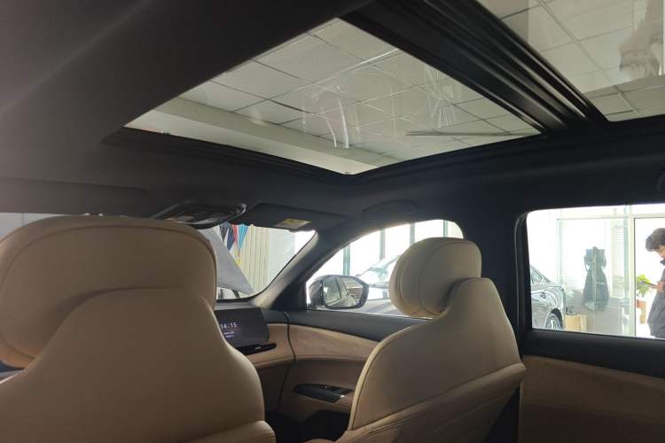 Used Changan CS75 PLUS 2025 4th Generation 1.5T New Blue Whale Smart Luxury Edition