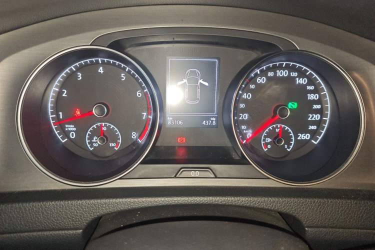 Used Volkswagen Golf 2015 1.4TSI Automatic Luxury Model