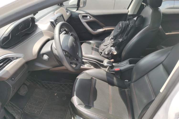 Used Peugeot 2008 2014 1.6L Automatic Fashion Edition Left Front Seat