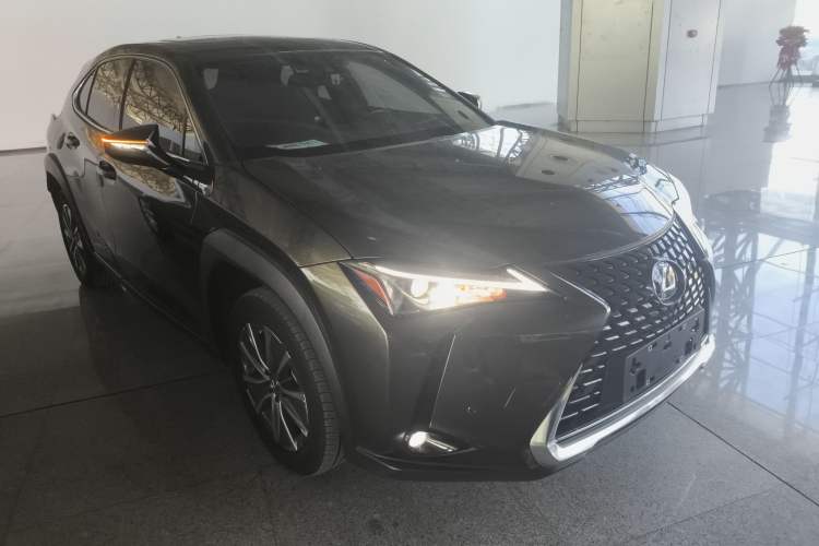 Used Lexus UX New Energy 2020 300e Pure·Joy Edition Front Right 45 Deg