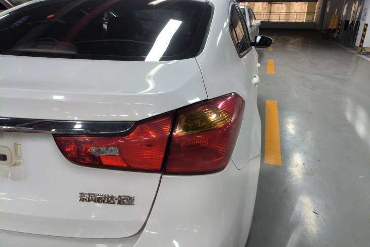 Used Kia K3 2015 1.6L Manual GL
