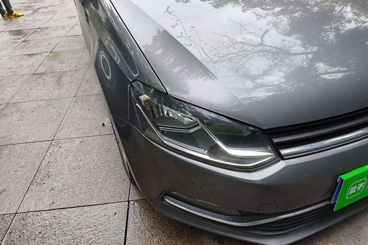 Used Volkswagen Polo 2014 1.4L Automatic Comfort Edition