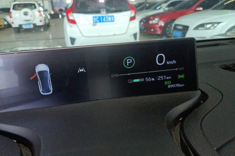 Used Toyota bZ3 2023 616 km Long-Range Premium Instrument Cluster