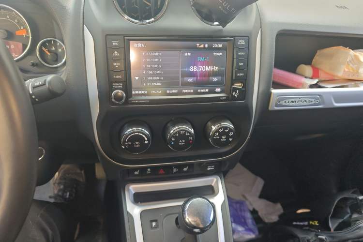 Used Jeep Compass 2014 Revised Version 2.0L Two-Wheel Drive Elite Edition
