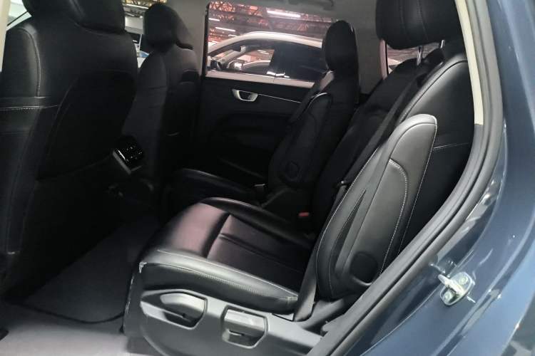 Used Wuling Victory 2020 1.5T CVT Luxury Model
