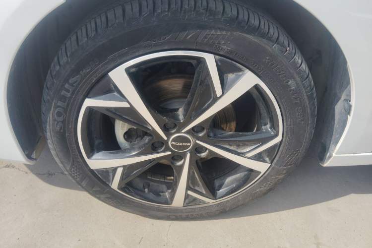 Used Roewe i5 2023 1.5L CVT Luxury Edition