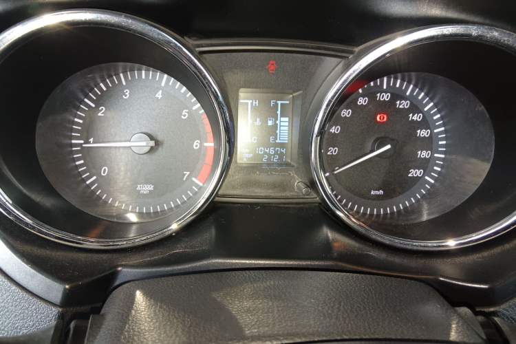 Used HYOSOW S3 2014 1.5L Comfort Version China IV Emission Standard