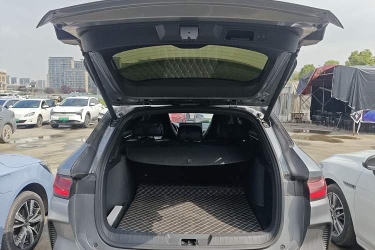 Used BYD Song PLUS New Energy 2023 Champion Edition EV 605KM Flagship PLUS Trunk